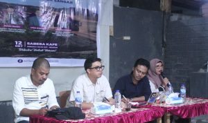DISKUASI maba